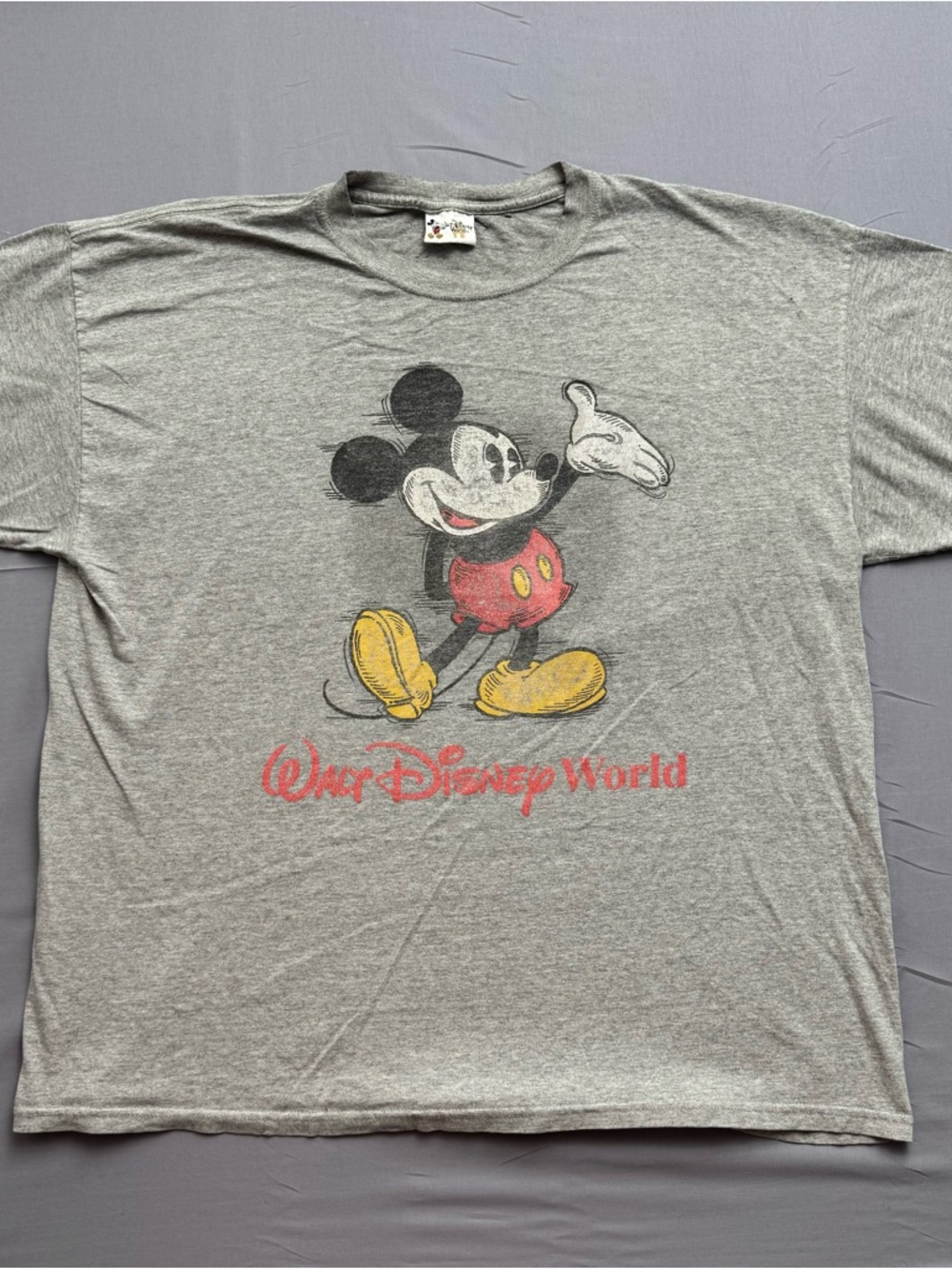 Vtg‎ Walt Disney World Mickey Mouse Gray Adult Unisex T-Shirt Disney Franchise